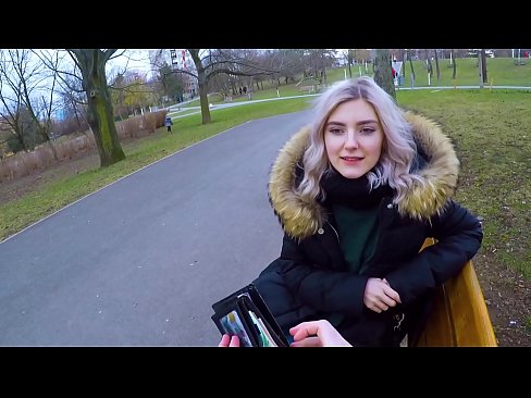 ❤️ Menelan air mani panas orang asing untuk wang - blowjob di taman oleh Eva Elfie lucah super pada kami